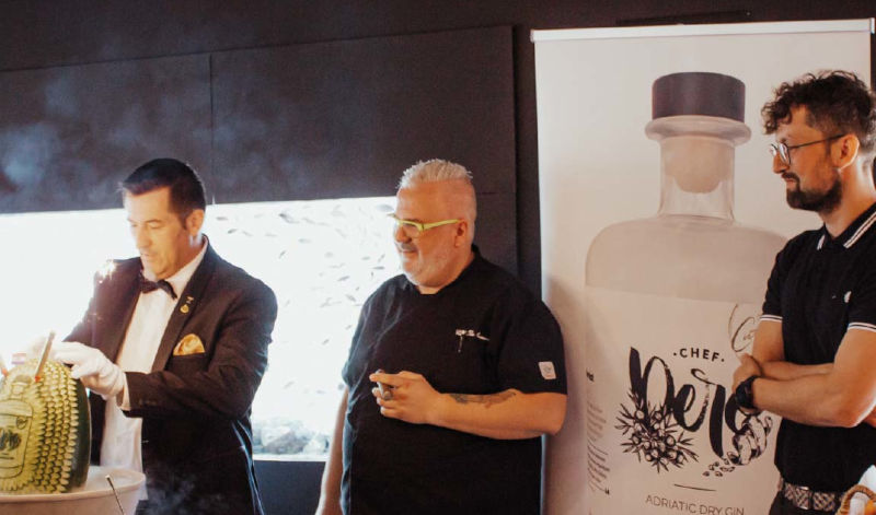 Gemeinsam mit dem kroatischen Star-Koch Pero Savanović kreierte die Distillery Cutura den Adriatic Dry Gin