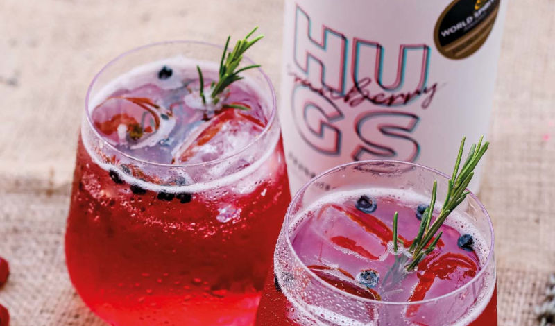Der HUGS Cranberry Gin Likör wurde mit mehreren Auszeichnungen prämiert