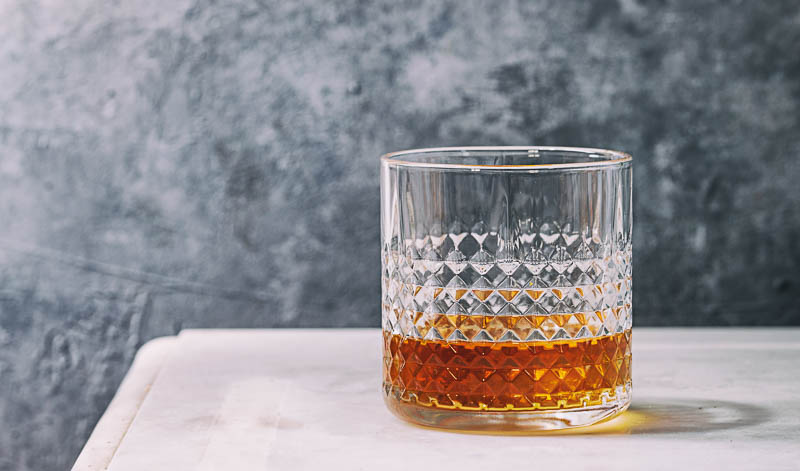 Im Gegensatz zum Single Malt wird Bourbon nicht nur aus Gerste hergestellt