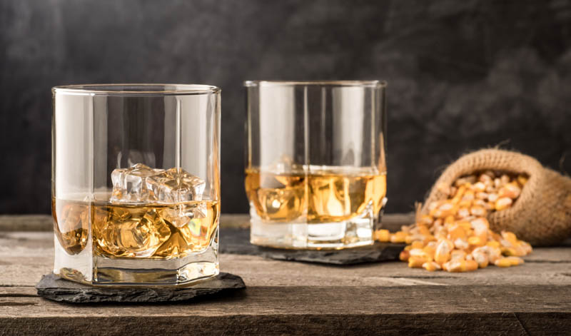 Corn Whisky wird aus Mais hergestellt