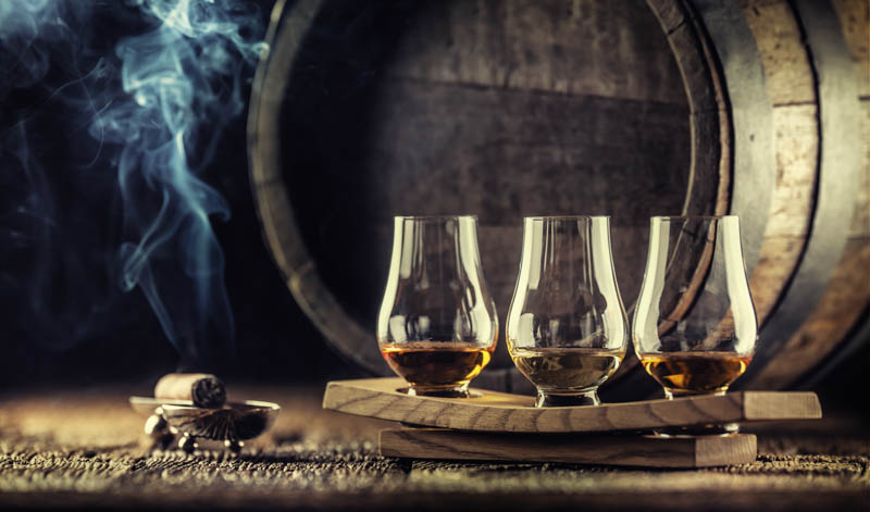 Bei Blended Whisky werden verschiedene Fassabfüllungen miteinander verschnitten