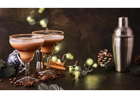 Brandy Alexander - schneller weihnachtlicher Cocktail