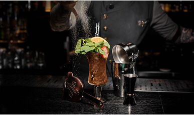 Cocktails - Klassiker & Rezepte zum selber mixen