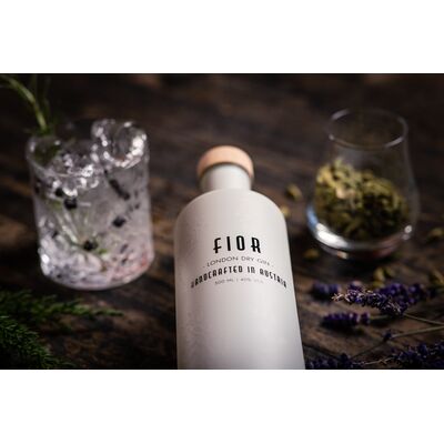 Gin FIOR - London Dry Gin 3