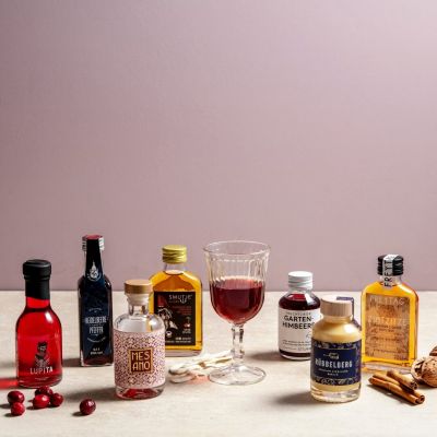 Aroma hunt Pure into the glass - Honest Liqueur Tasting Box