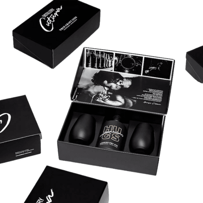 HUGS BOX DELIGHT - Geschenkset (1x London Dry Gin + 2 Gläser)