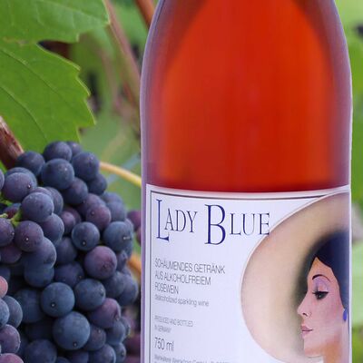 Lady Blue - dealcoholized foaming wine
