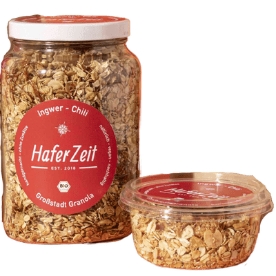 Organic granola ginger chili in a jar - muesli mix